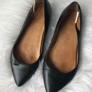 Aldo flat leather black slip on shoe 7